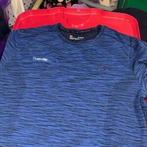 Under Armour Men's Black and Blue Long Sleeve Tee